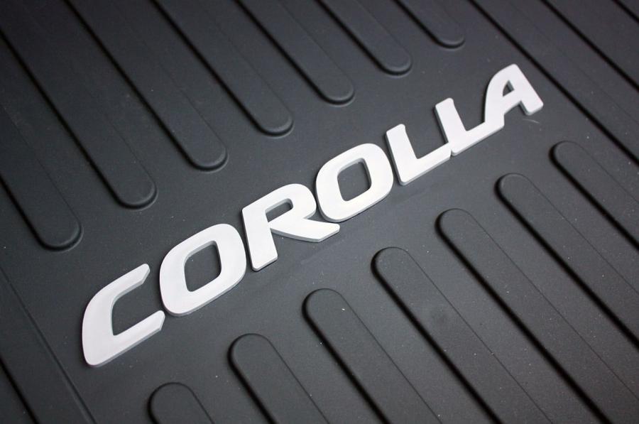  Toyota Corolla 2014 года  (фото 35 из 212)
